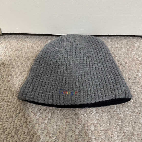 GOOGLE Tech Gray Embroidered Logo Beanie Fleece Winter Hat Unisex OSFM EUC